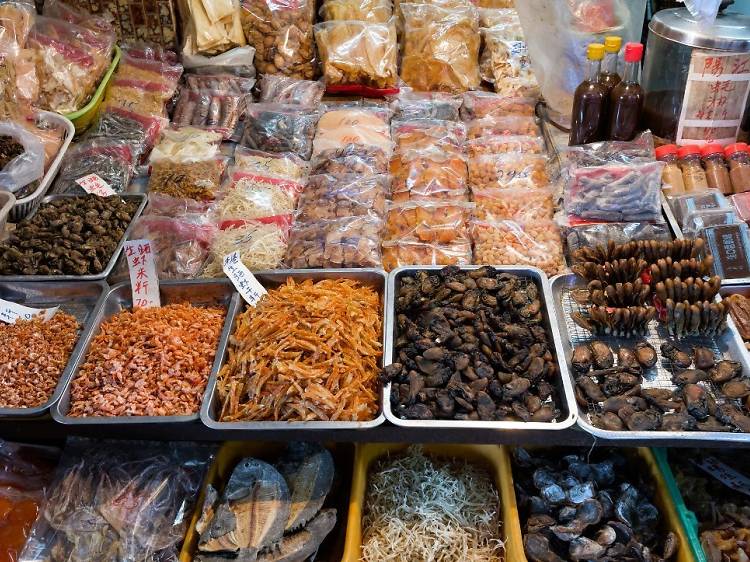 Dried seafood market