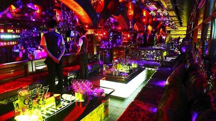 For a classic Shanghai clubbing experience