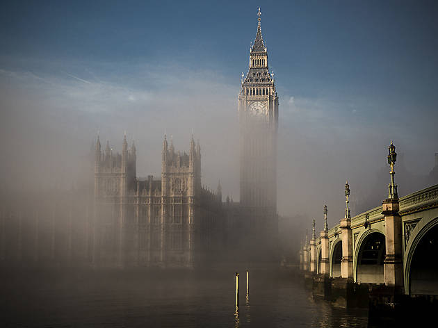 Mist shrouds Big Ben at the Palace of Westminster, as seen over the Thames. Mist shrouds Big Ben at the Palace of Westminster, as seen over the Thames.