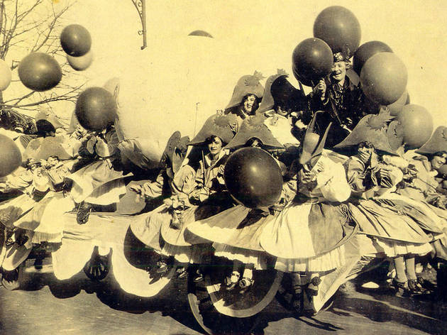 Balloonatics Float, 1926