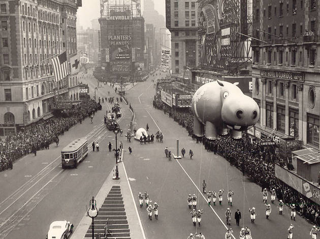 Happy Hippo, 1940s