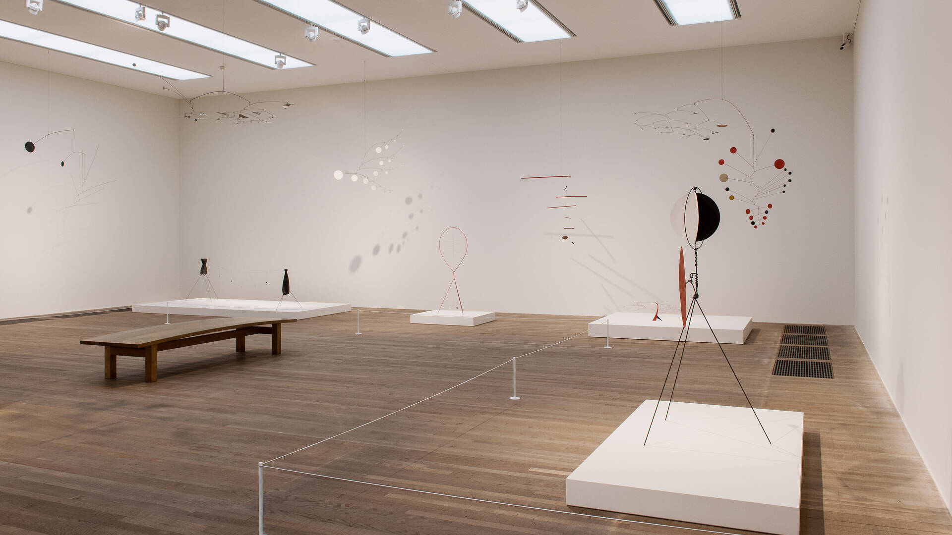 Alexander Calder Performing Sculpture Art In London