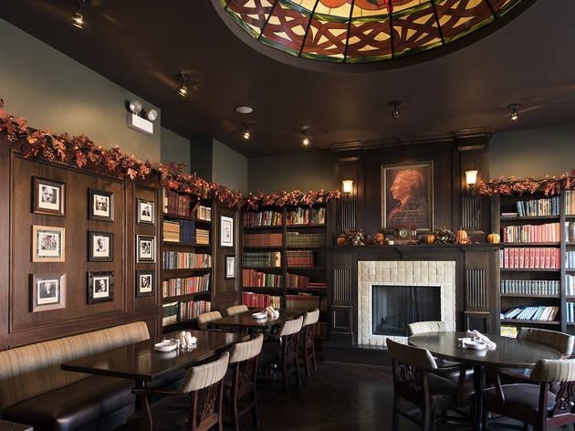 11 Best Whiskey Bars In Chicago For Bourbon Scotch And Rye