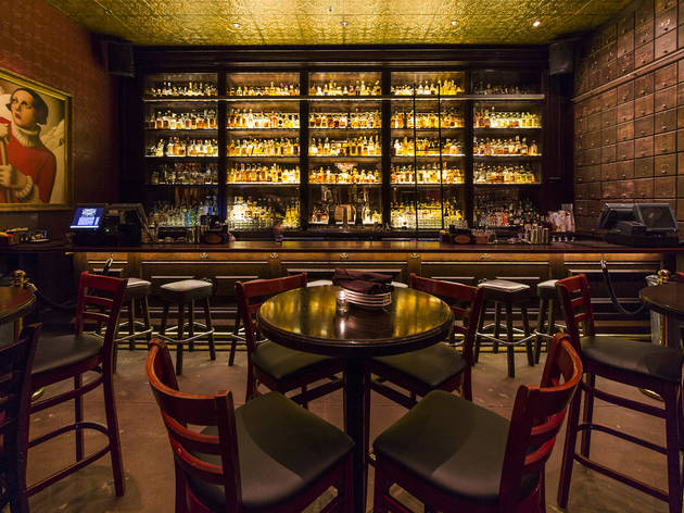 11 Best Whiskey Bars In Chicago For Bourbon Scotch And Rye