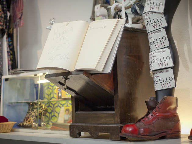 FARA charity shop Ladbroke Grove 2015 FARA charity shop Ladbroke Grove 2015