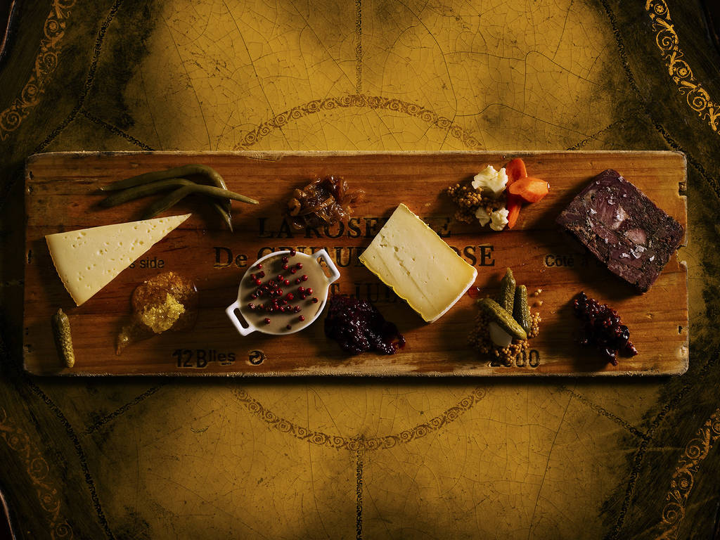 A guide to the best cheese and charcuterie plates in Chicago