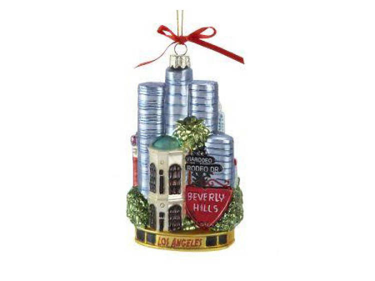 Best Places For Christmas Ornaments In Los Angeles - CBS Los Angeles