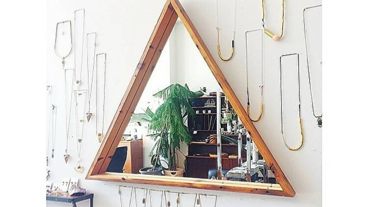 Triangle mirror