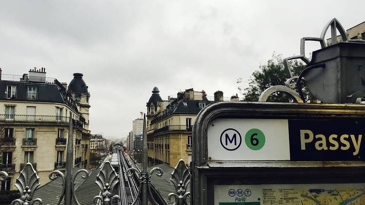 Découvrez l'âme du quartier Passy en 24h