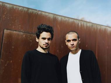 Formation – ‘Hangin’ Formation – ‘Hangin’