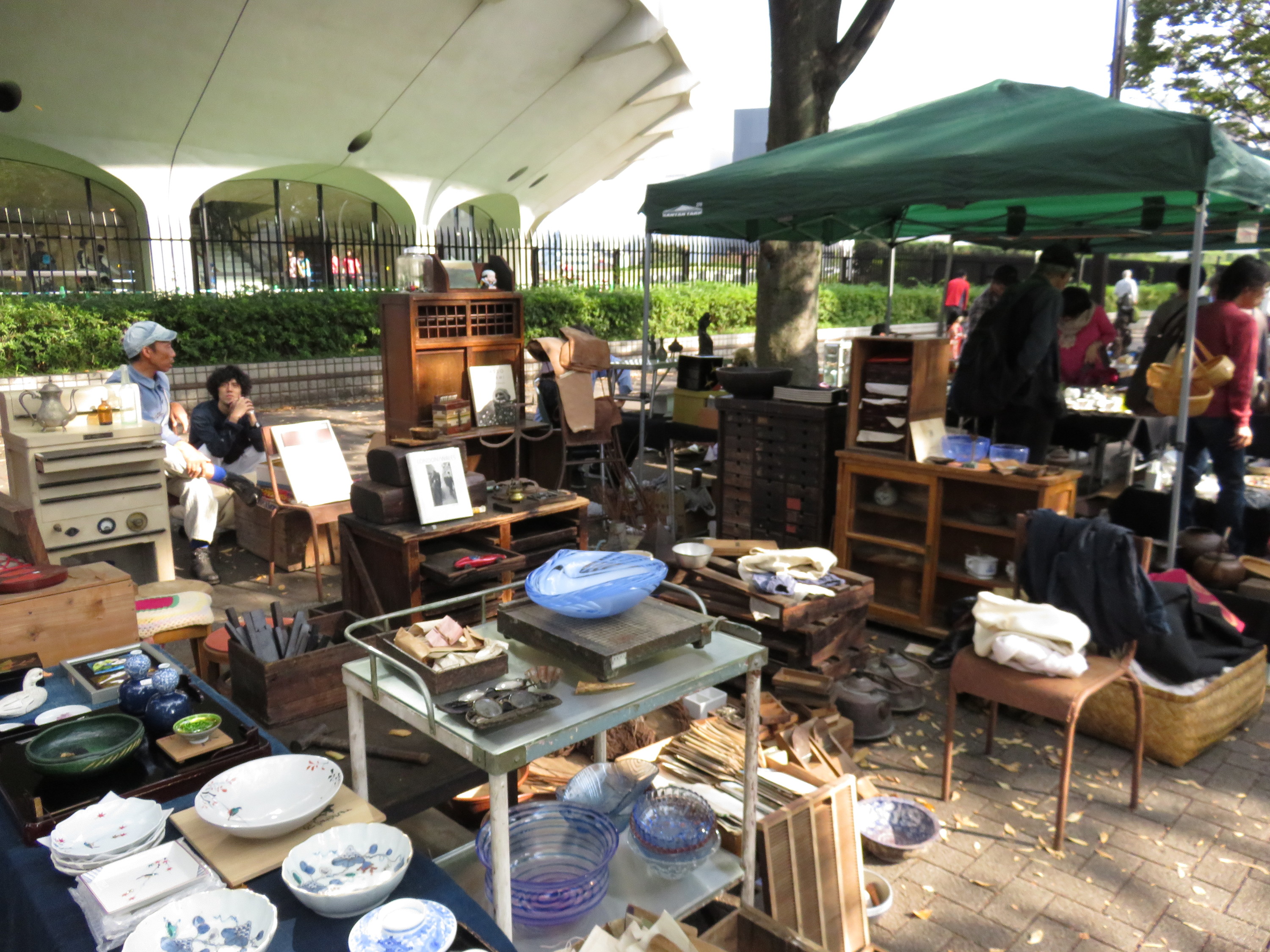 Oedo Antique Market | Yoyogi Park | Shopping in Tokyo