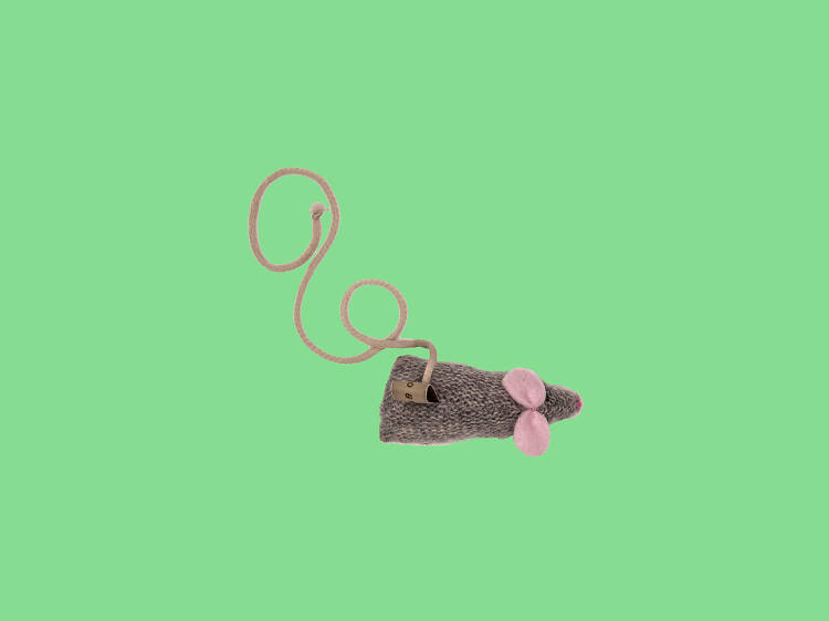 Knitted mouse cat toy