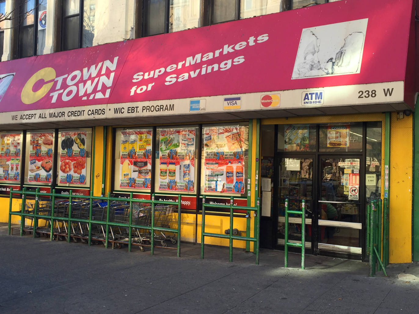 Best grocery stores open on Christmas Day in NYC