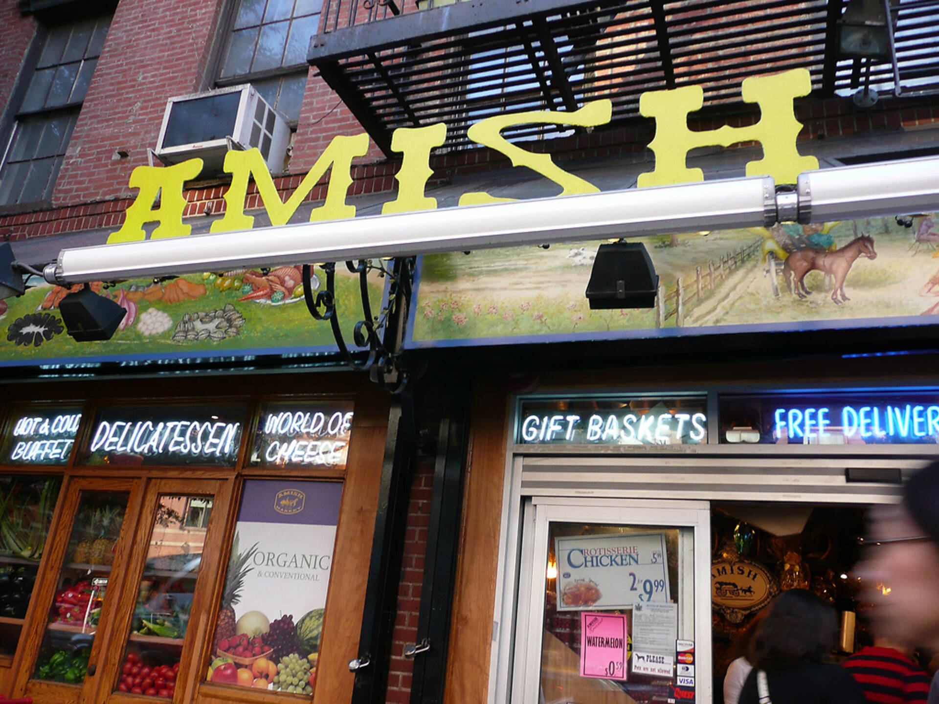 Best grocery stores open on Christmas Day in NYC