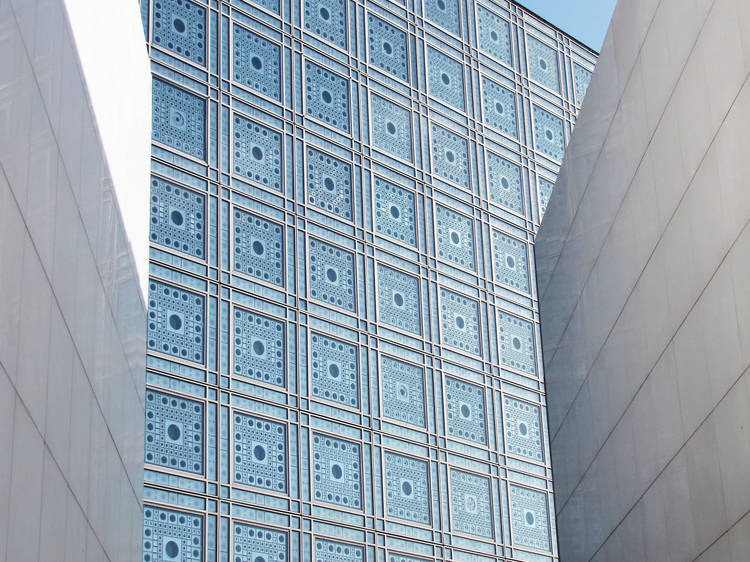 Travel through time at the Institut du Monde Arabe