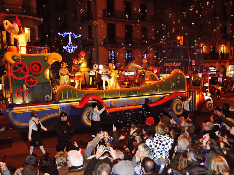 Cabalgata de Reyes 2025 en Barcelona: La llegada de los Reyes Magos a la ciudad un año más