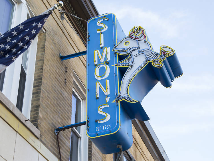 Simon’s Tavern