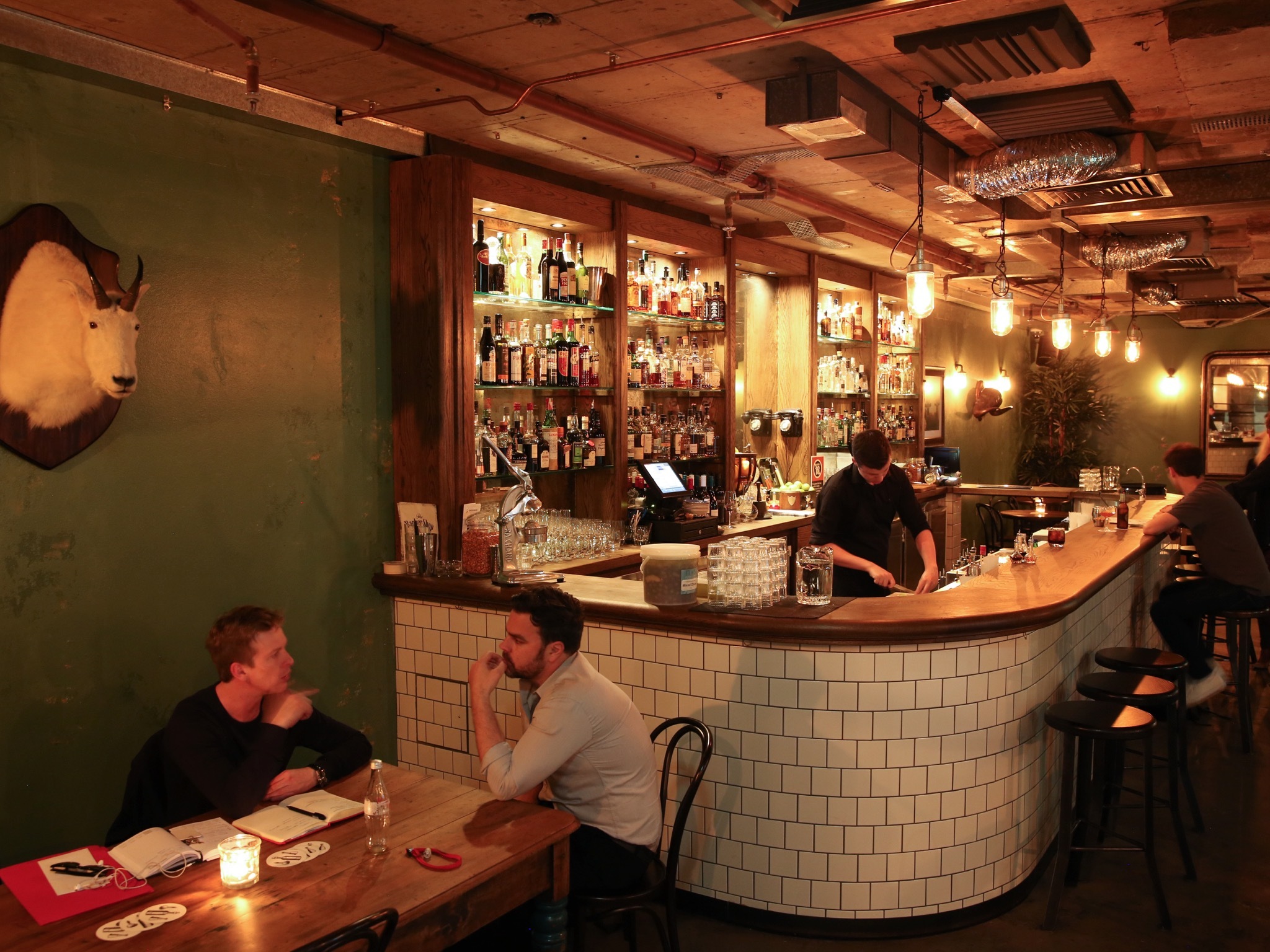 The Best Hidden Bars In Sydney Underground Bars Sydney