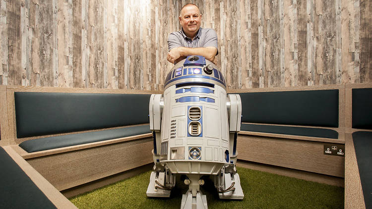 R2-D2 lives in my lounge: Simon Battell 