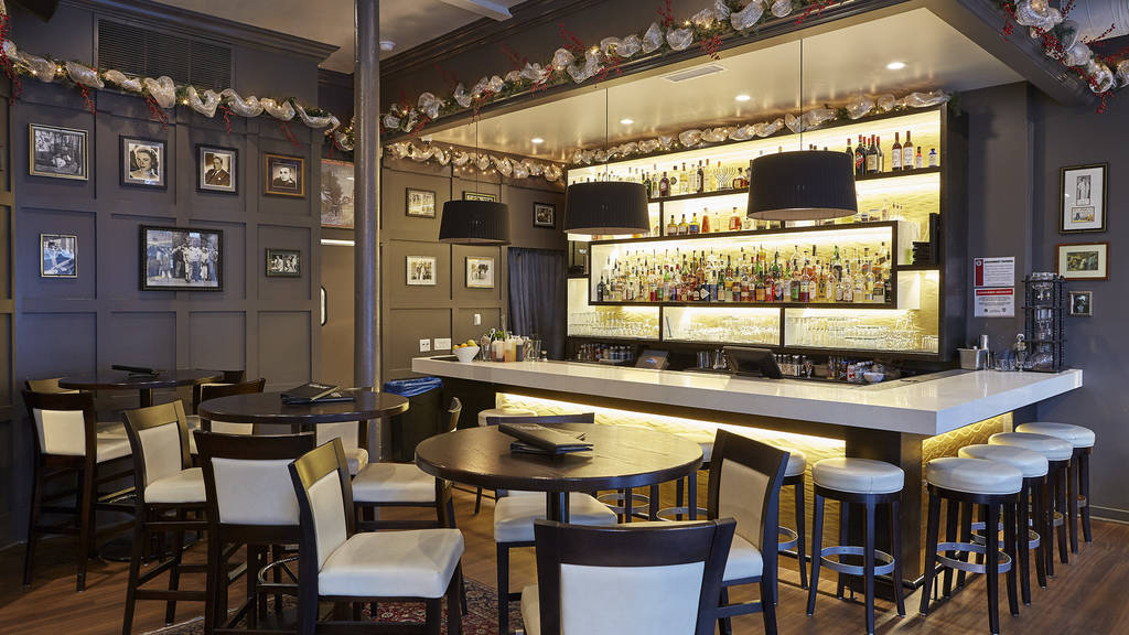 Elixir Andersonville Bars in Andersonville, Chicago