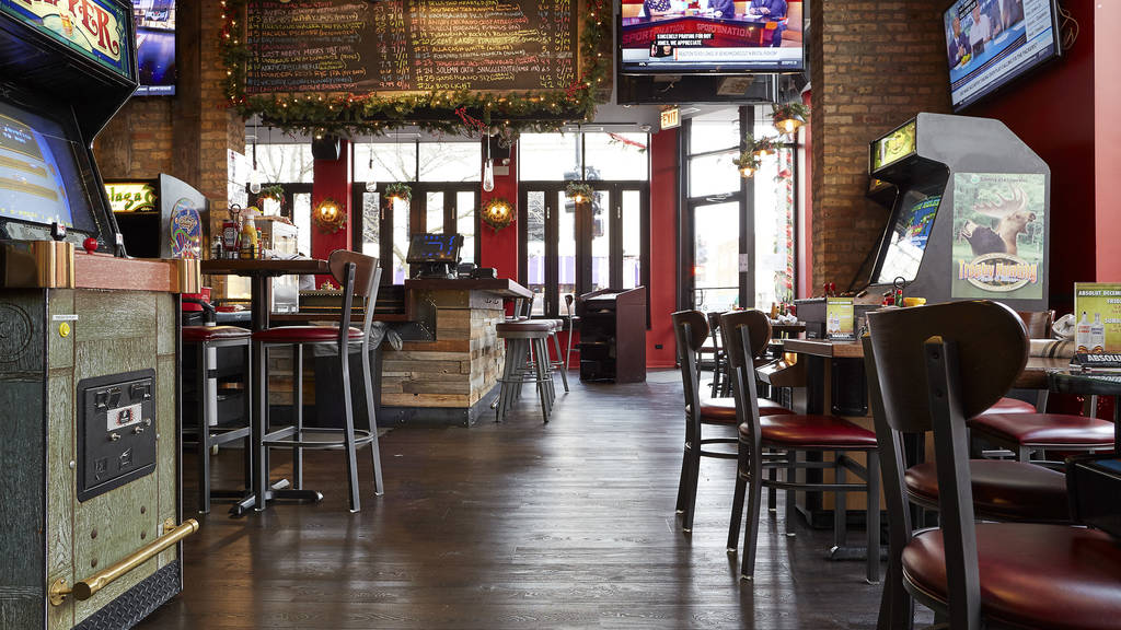 Replay Andersonville Bars in Andersonville, Chicago