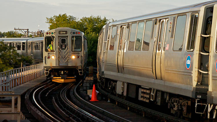 Chicago CTA Trains Passing