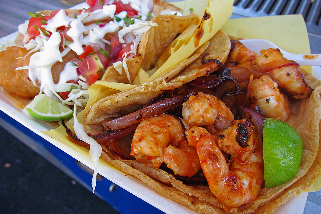 Mariscos German Beyer | Restaurants in Palm City, San Diego