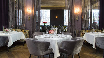 Maple & Ash | Restaurants in Rush & Division, Chicago