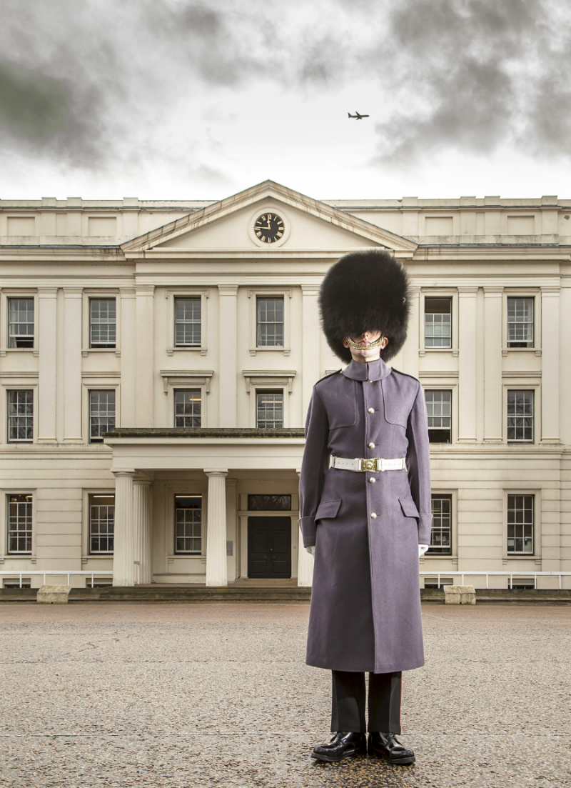 Buckingham Palace Guards Salary