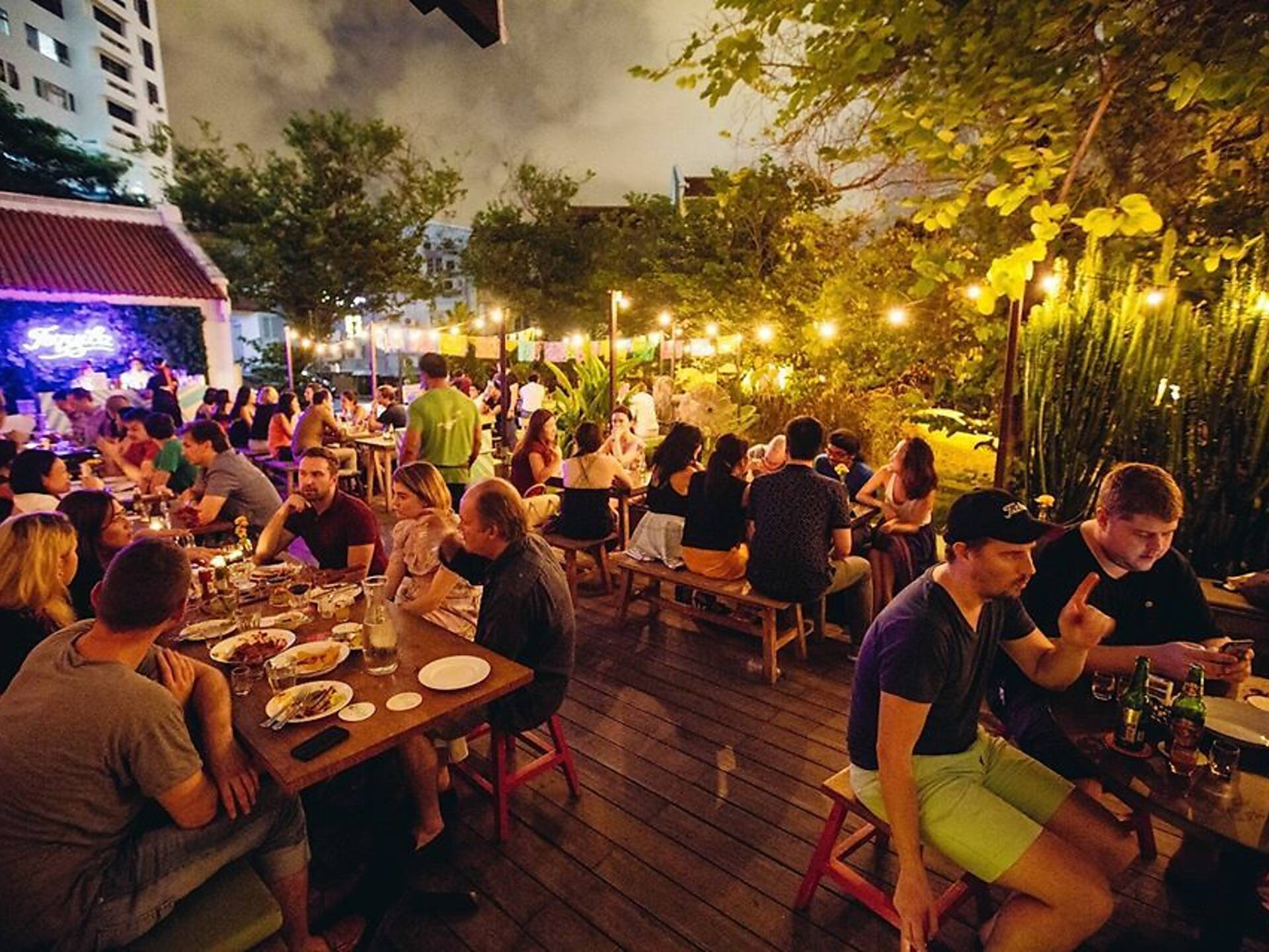 12 Best Alfresco Bars In Singapore