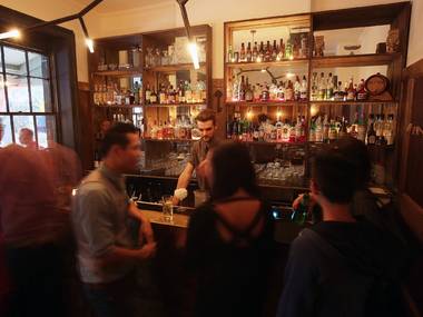 look hidden bar look hidden bar