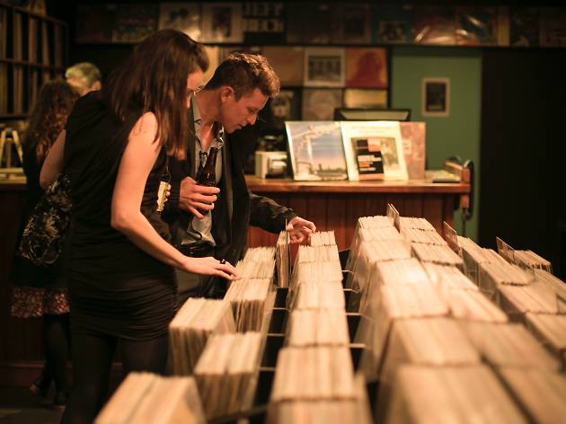 Records at Mojo Record Bar Couple looking through records