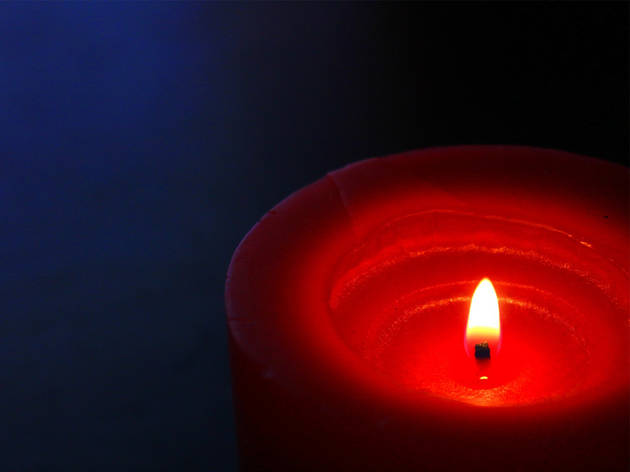 Generic Relaxation Photo 01 A candle burns in the dark