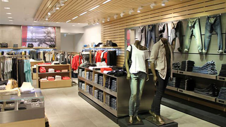 Calvin klein shop montreal outlet