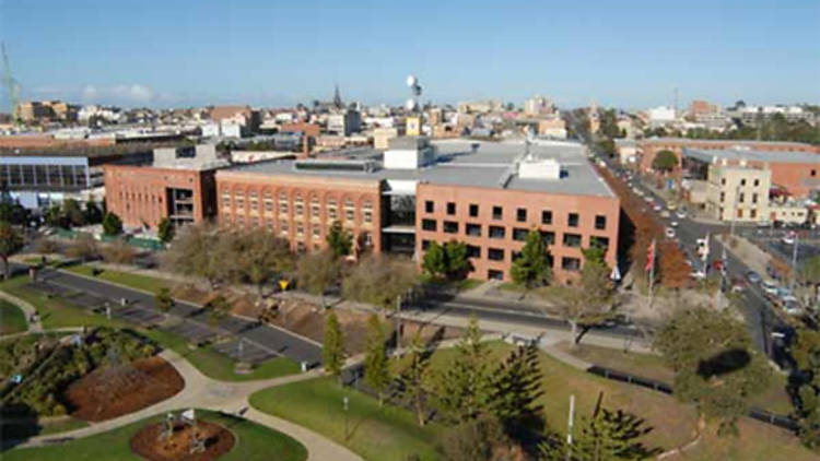 Deakin University: Geelong Waterfront