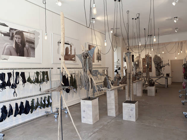 Fin Boutique & Gallery Fin Boutique & Gallery