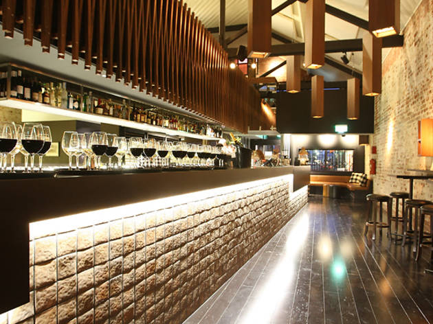 Morris Jones Bar & Restaurant Morris Jones Bar & Restaurant