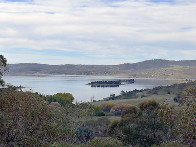 Lake Jindabyne Lake Jindabyne