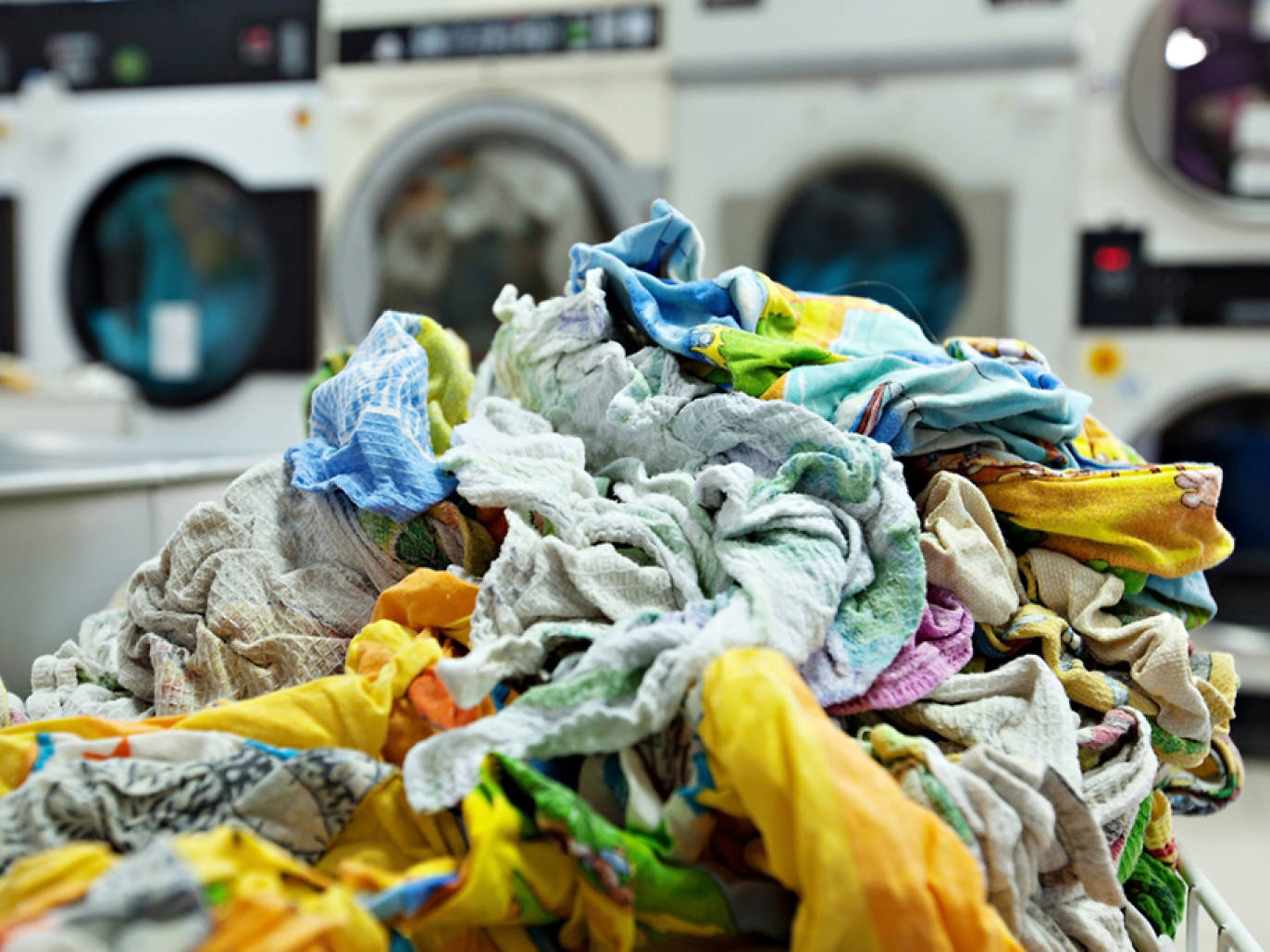 24hour laundromat in NYC neighborhoods for latenight laundry