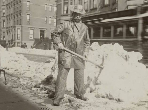 10 fascinating vintage photos of New York in the snow