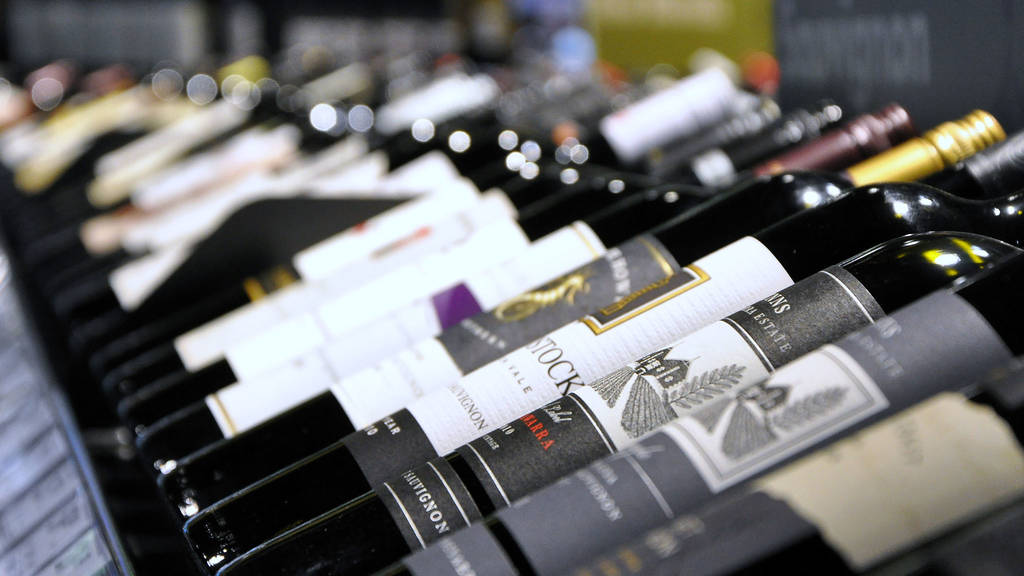 Where to buy alcohol on Good Friday in Melbourne