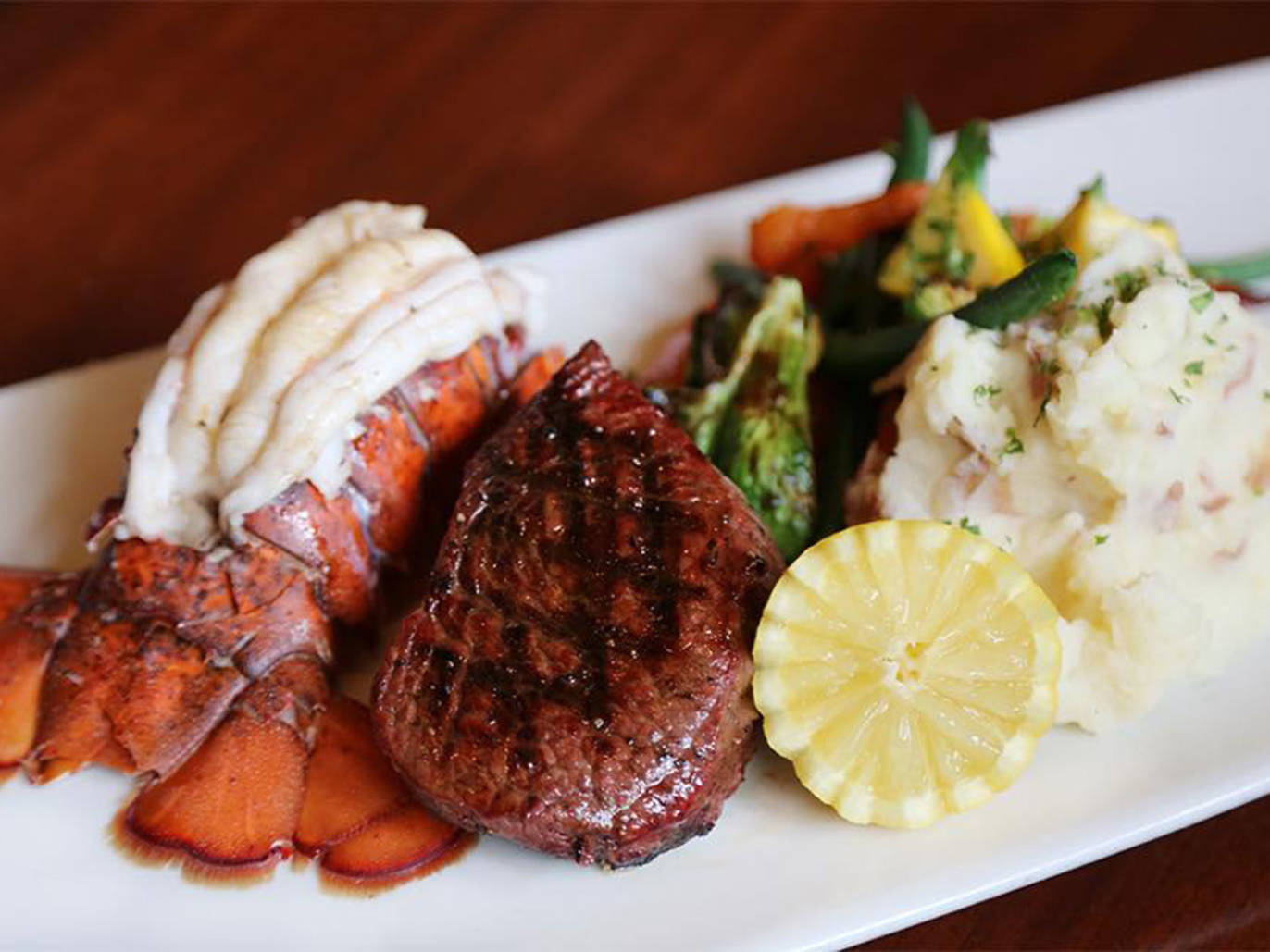 Best Manhattan Beach restaurants for outstanding oceanside dining