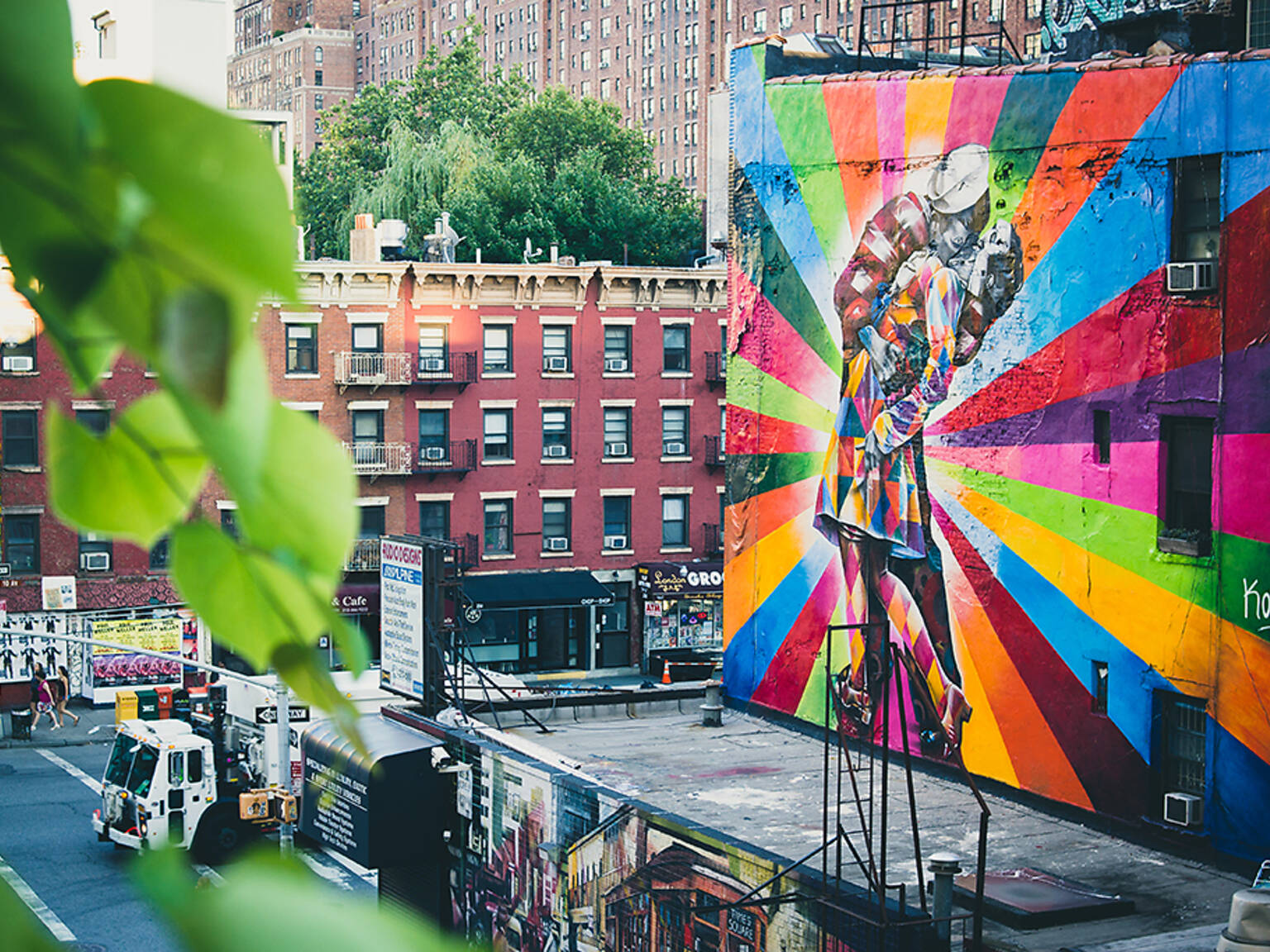 Anniversary date ideas in NYC for a romantic dinner or fun event