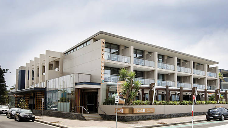 Narrabeen Sands Hotel