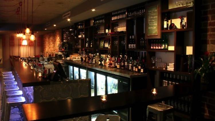 Vinobravo Wine Bar