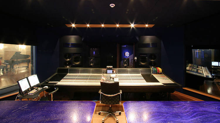 Studios 301