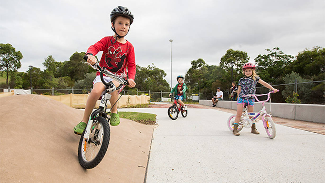 kids bike track