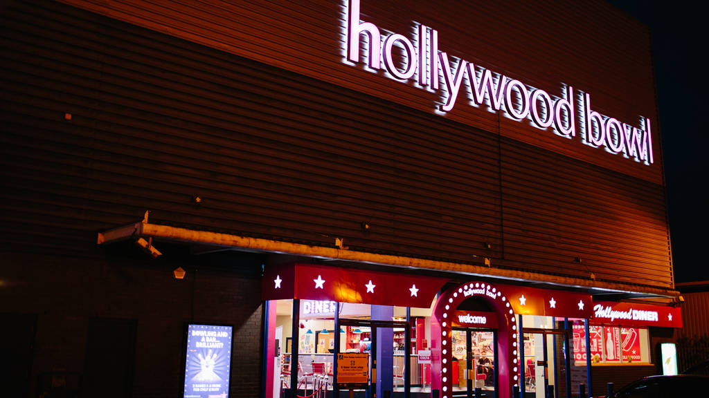 Hollywood Bowl Surrey Quays Attractions in Surrey Quays, London