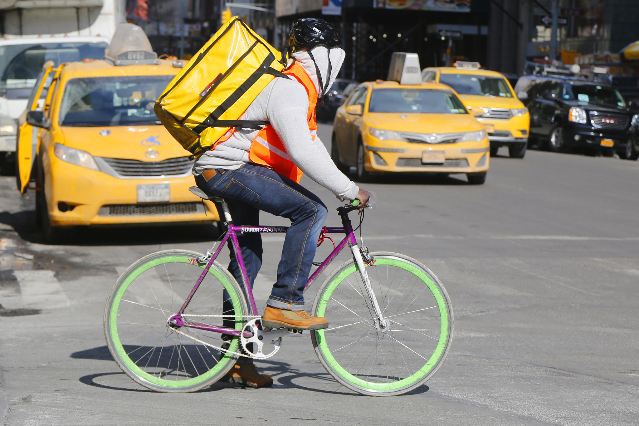 What it's actually like to be a delivery guy in NYC