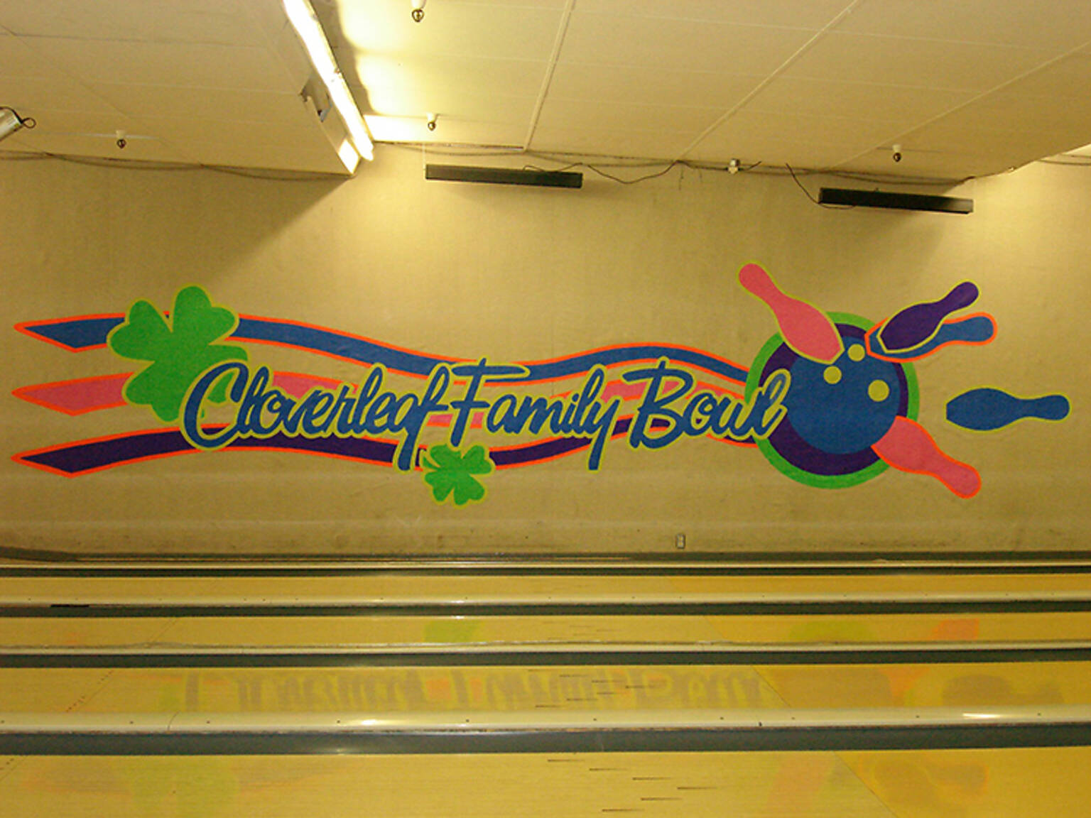 Best bowling alleys in the Bay for knocking back pins (and drinks)